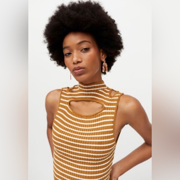 Urban Outfitters Tops - NWOT UO Parker Keyhole Sleeveless Sweater in Brown Multi Size Small